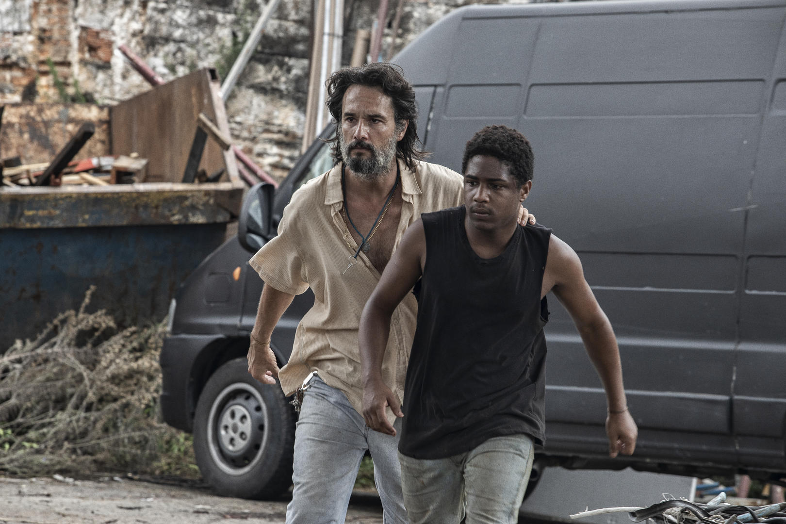 filme 7 prisioneiros
