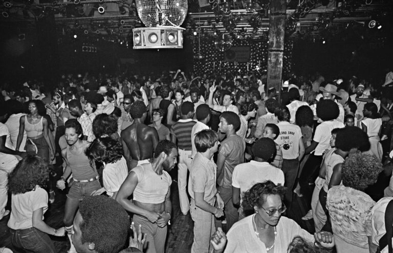 Pista de dança do clube Paradise Garage em Nova Iorque