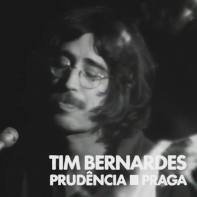 Tim Bernardes - Prudência / Praga