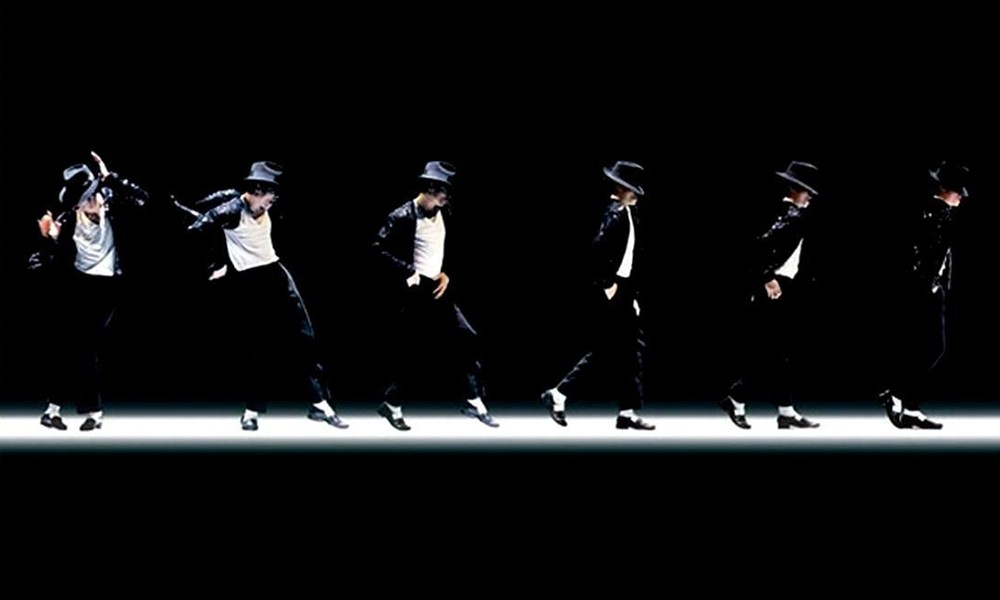 Michael Jackson - Moonwalk