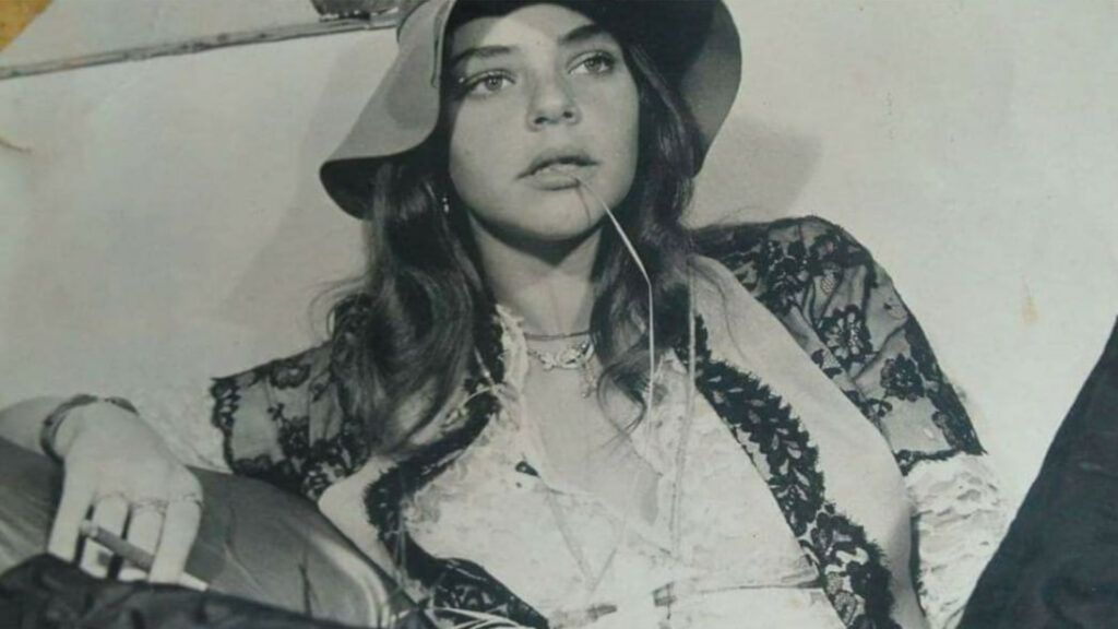 Angela Ro Ro