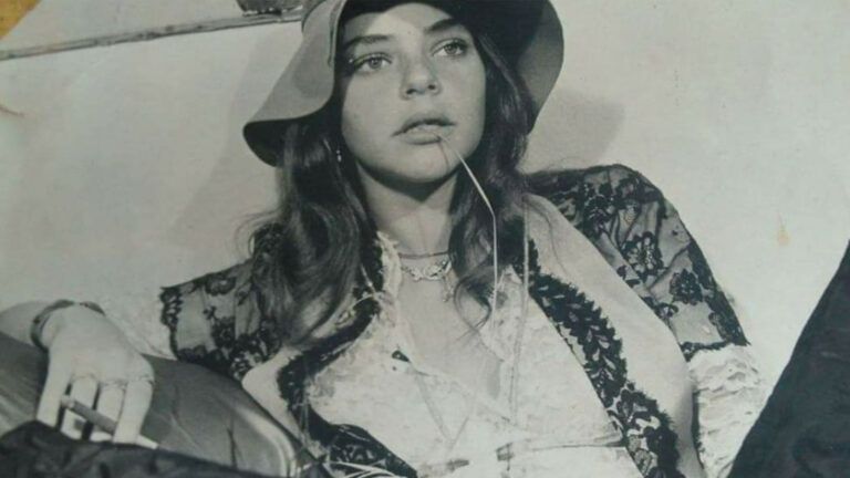 Angela Ro Ro